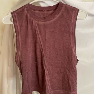 Lululemon crop tank